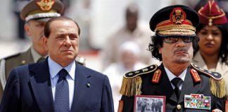 Berlusconi et Kadhafi