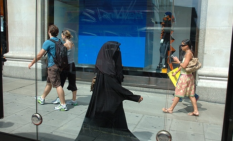 Burqa : la débandade