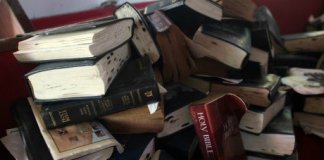 livre pile deconstruite