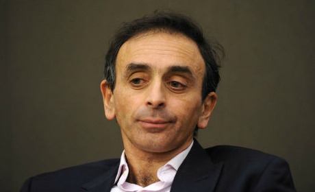 L’invasion des réacs géants