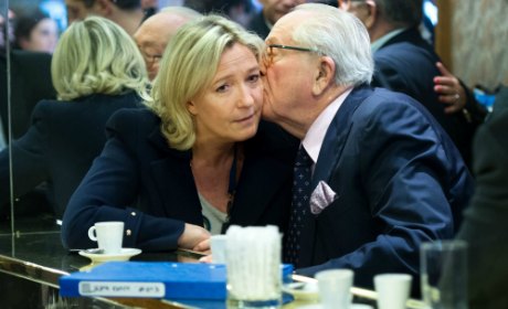 FN : Marine Le Pen a tué le père