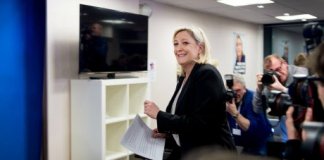 Marine Le Pen FN départementales 2015