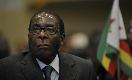 Mugabe, seigneur en son continent