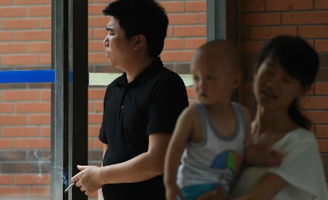 Campagne anti-tabac à Pékin: la pollution oui, mais sans filtre