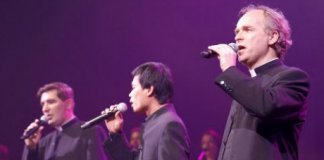 soeur sourire pretres