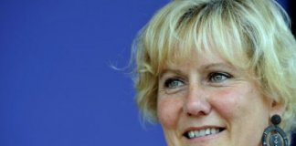 nadine morano sarkozy republicains