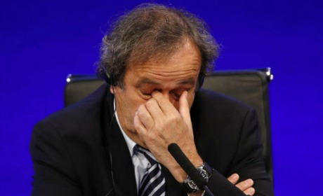 Carton rouge pour Michel Platini à la FIFA