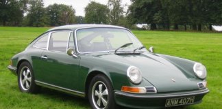 salon retromobile porsche