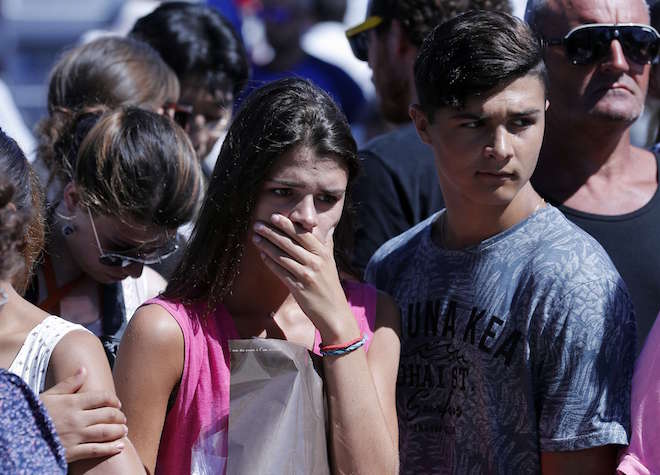 Dépasser les bassesses d’après l’attentat de Nice