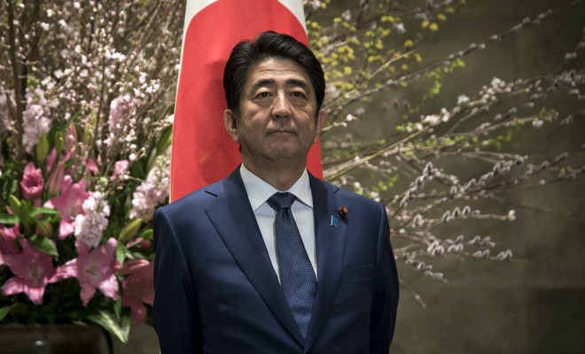 Japon: Shinzo Abe, le pouvoir en héritage