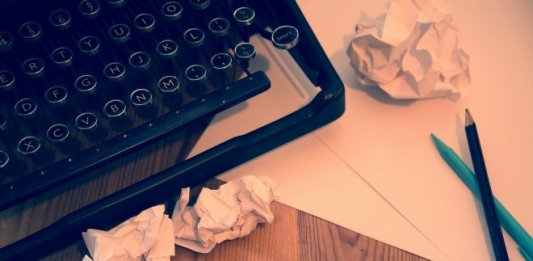 machine-ecrire-ecrivain-lettre