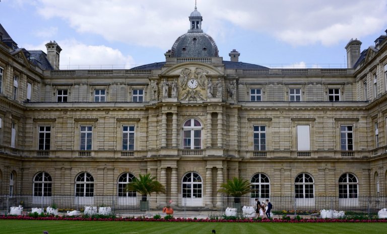 Délit d&rsquo;entrave à l&rsquo;IVG: le Sénat liberticide