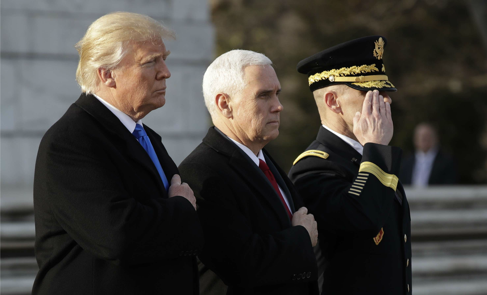 Trump: une croisade sans ingérence