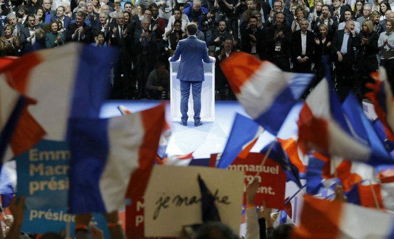 Macron: le coup d’éclat permanent?