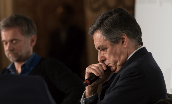 fillon-defense-presidentielle-penelope