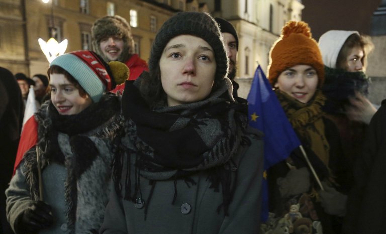 Pologne-UE: la carotte est le bâton