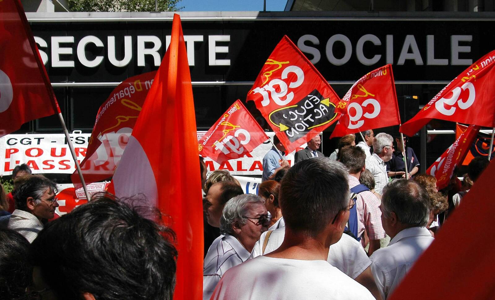 Mélenchon, Hamon: les gauches contre la Sécurité sociale