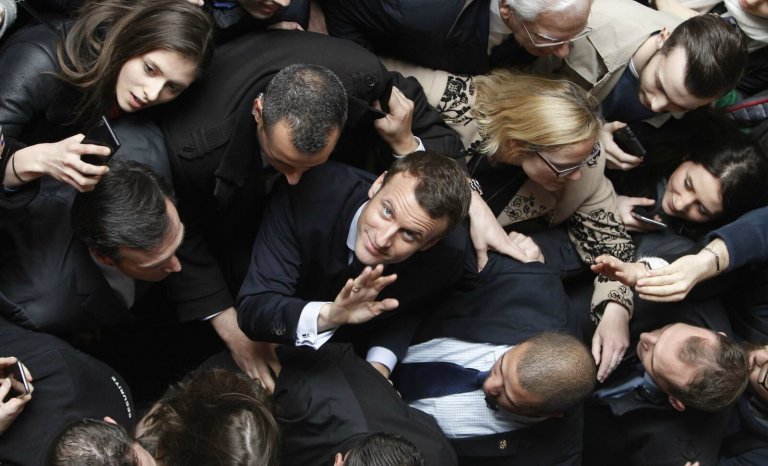 Macron, l&rsquo;homme qui aimait tout le monde