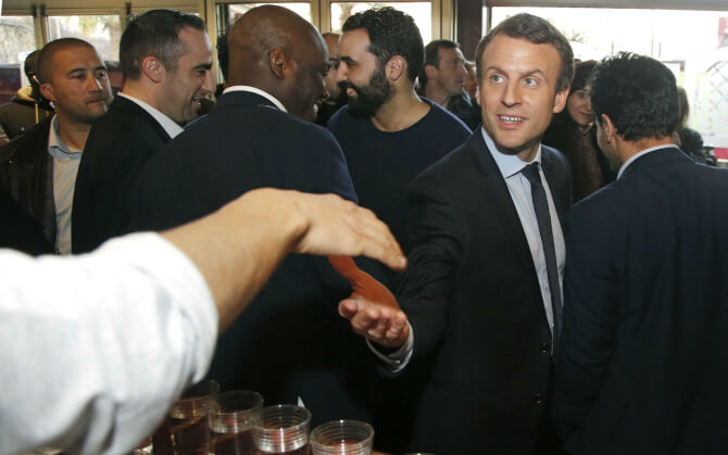Macron, candidat des milliardaires et des sous-prolétaires