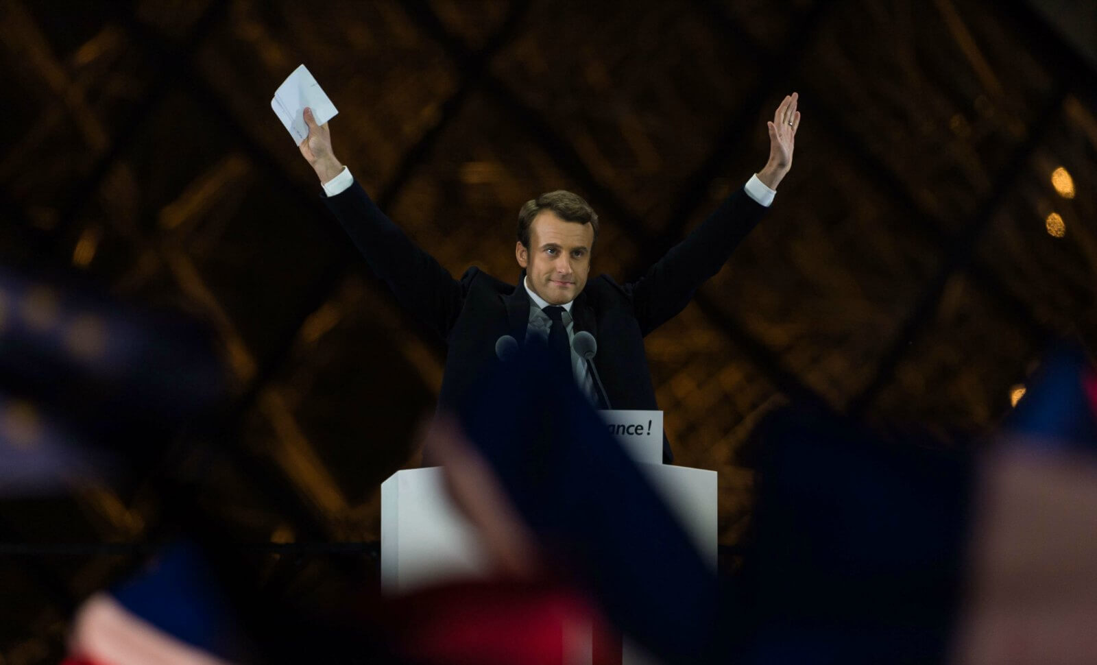 Louvre: le premier sacre du président Macron
