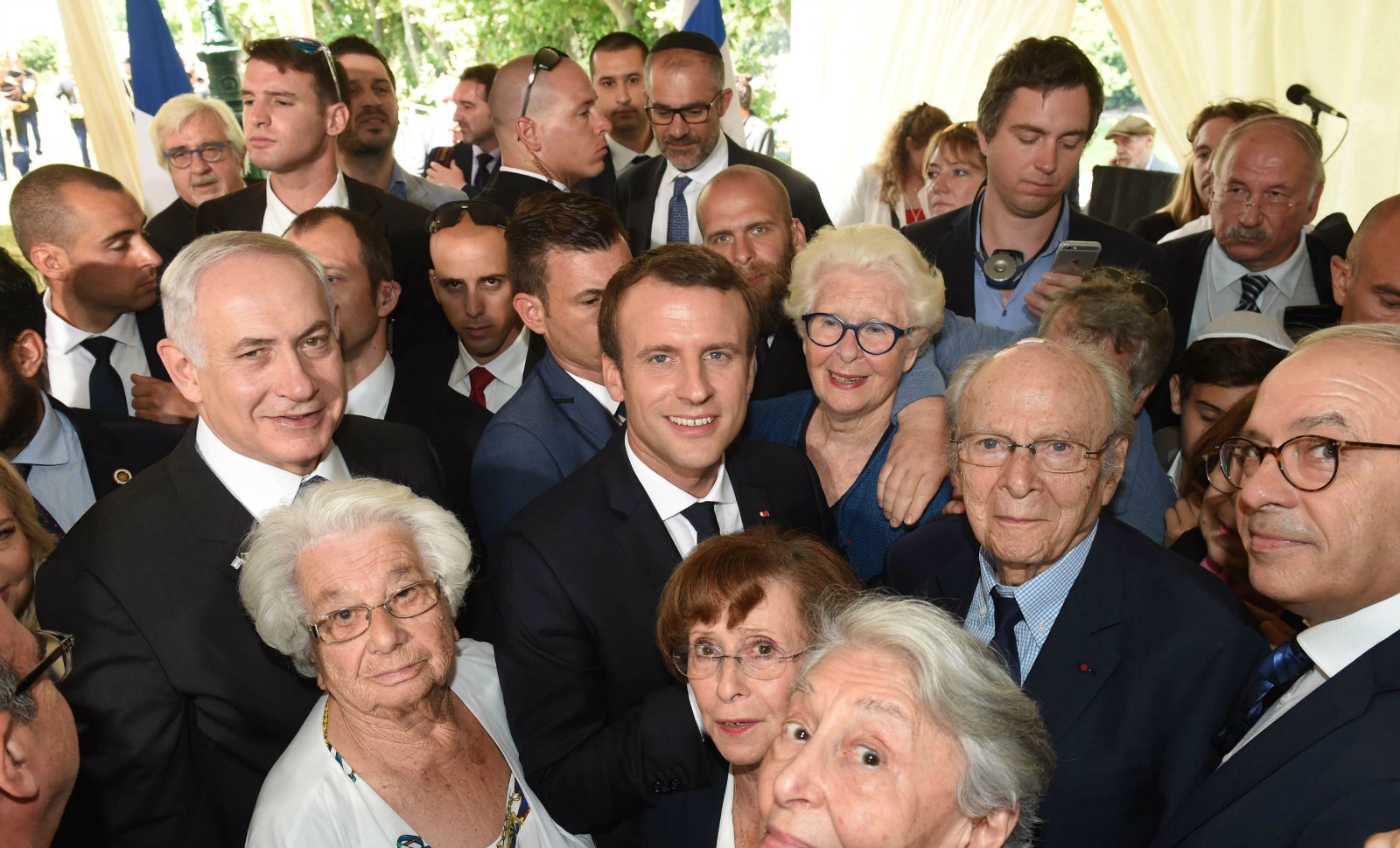 Emmanuel Macron, la commémoration politiquement correcte
