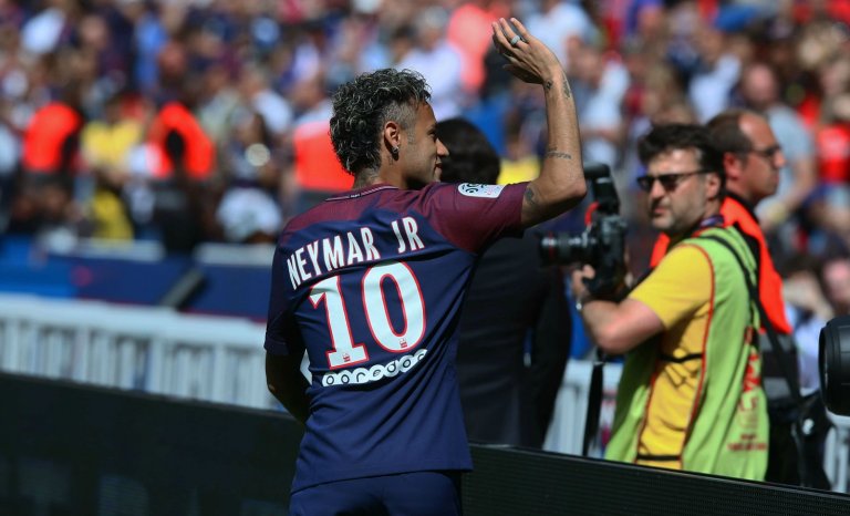 Neymar vaut bien un maillot