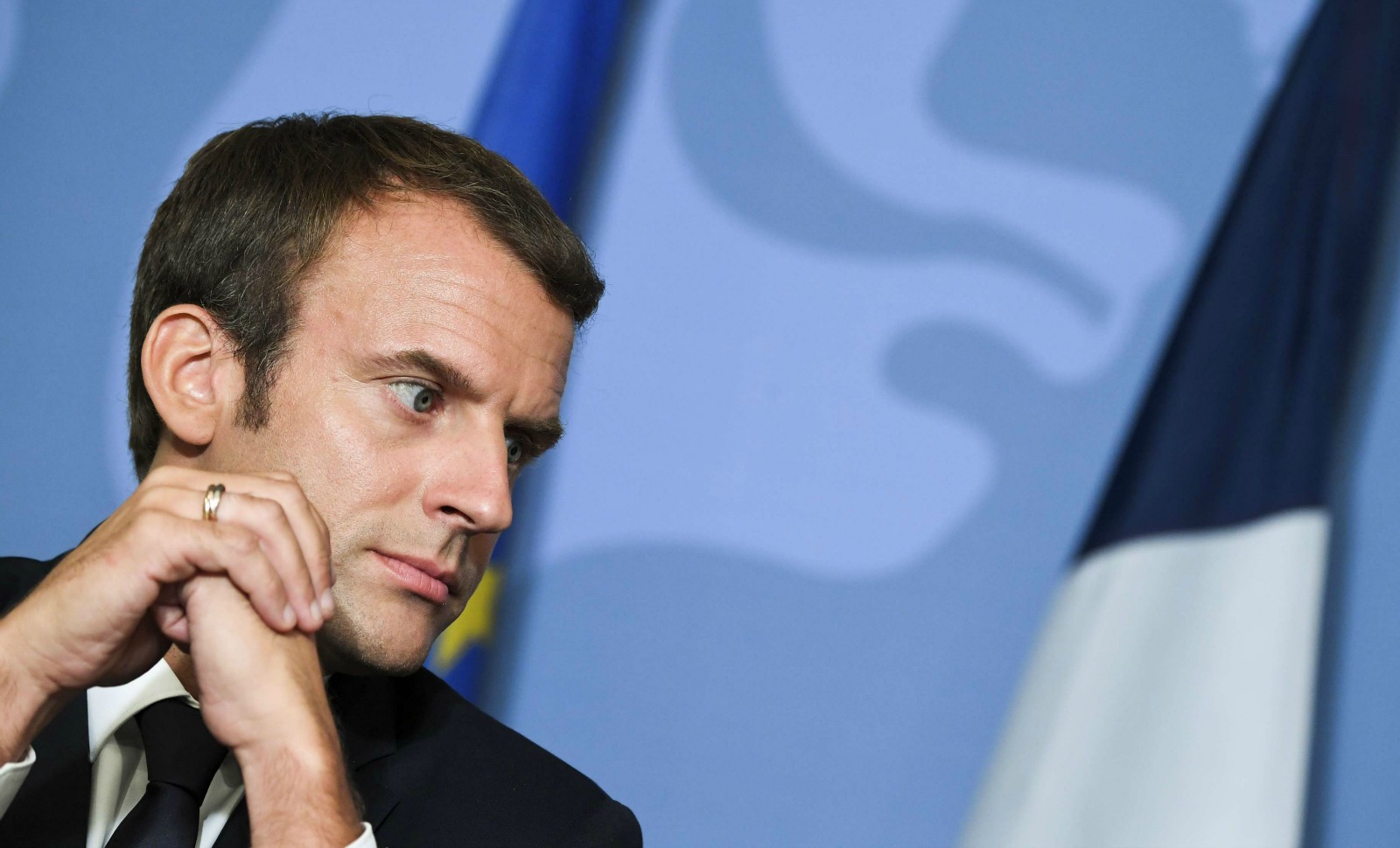 Emmanuel Macron, l’état de disgrâce