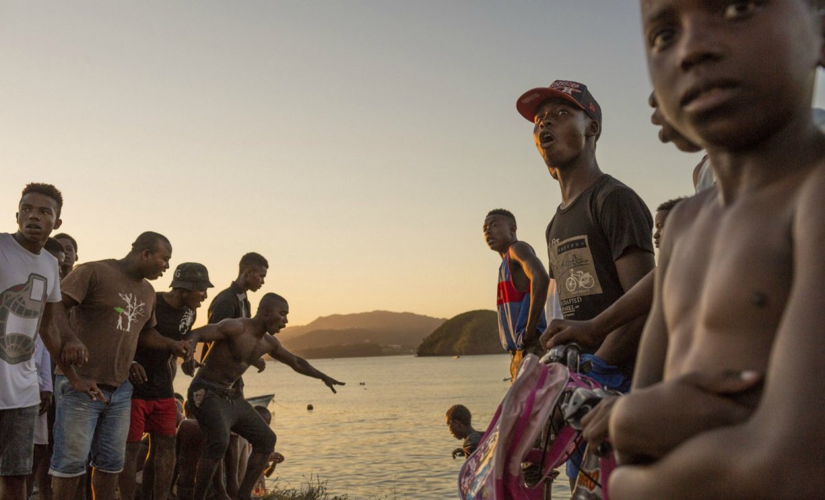 mayotte kamardine immigration comores