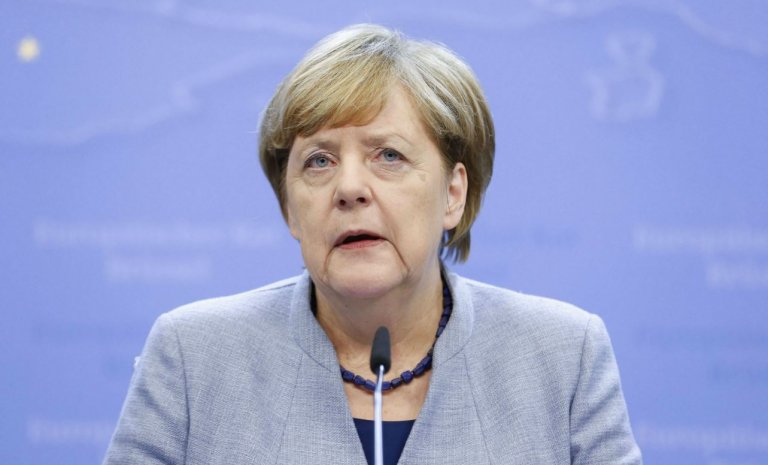 Merkel: achtung, la droite revient!