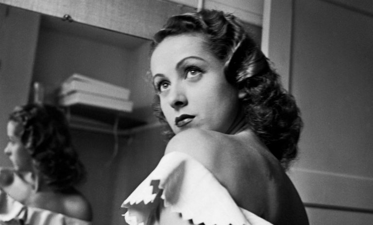 Danielle Darrieux, au revoir Mademoiselle