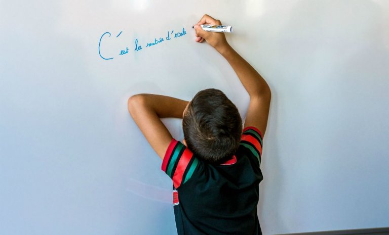 A l&rsquo;école des profs, la grammaire est « bourgeoise » et il faut laisser les élèves faire des fautes