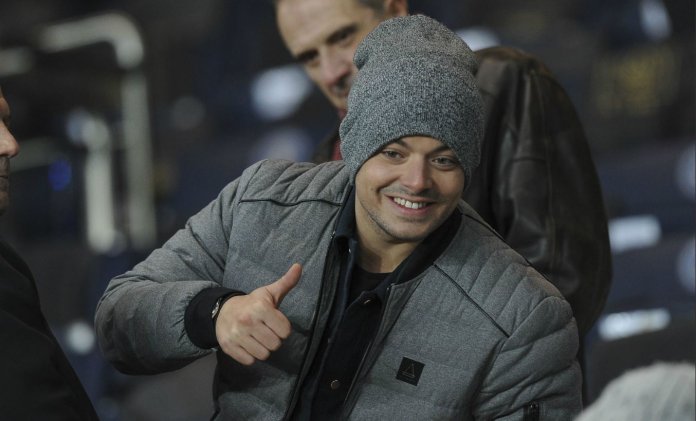 kev adams cigarette buzyn