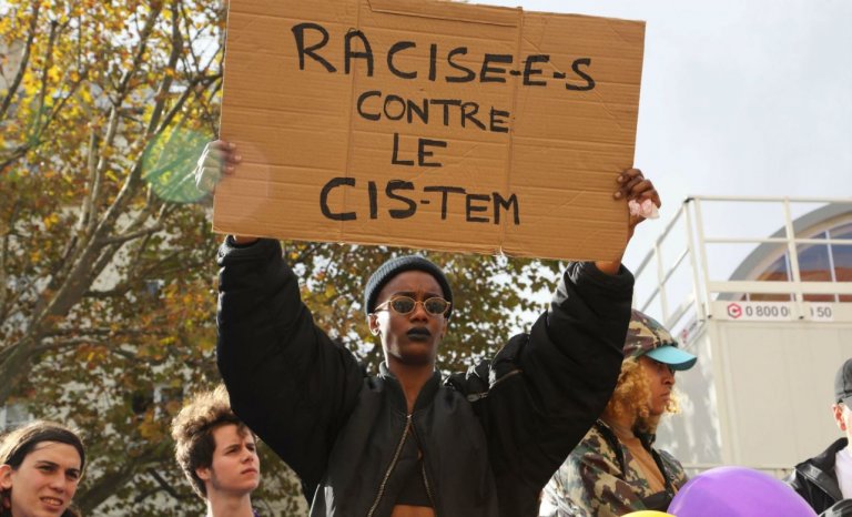 Touche pas à ma « race » : décolonisons l&rsquo;esprit des blancs!