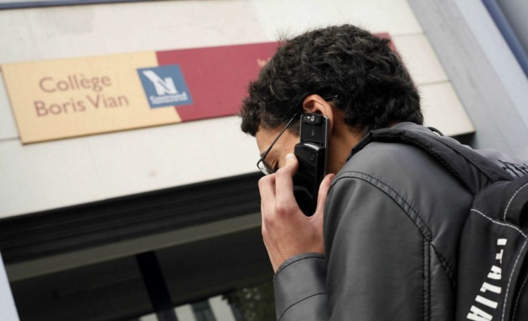 Laissons nos enfants apporter leurs portables à l&rsquo;école!
