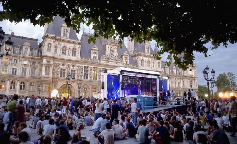 Retro 2017 (6/8): Pour Anne Hidalgo, Paris vaut bien une kermesse