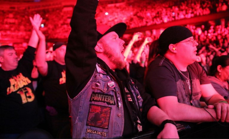 Black Sabbath, working class heroes !