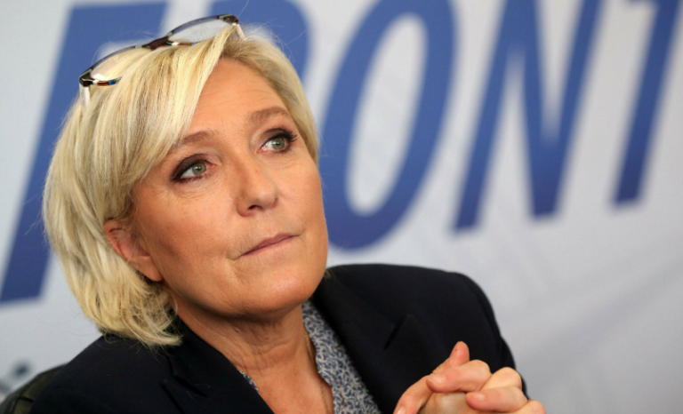 Changement de nom du FN: est-il déjà trop tard?