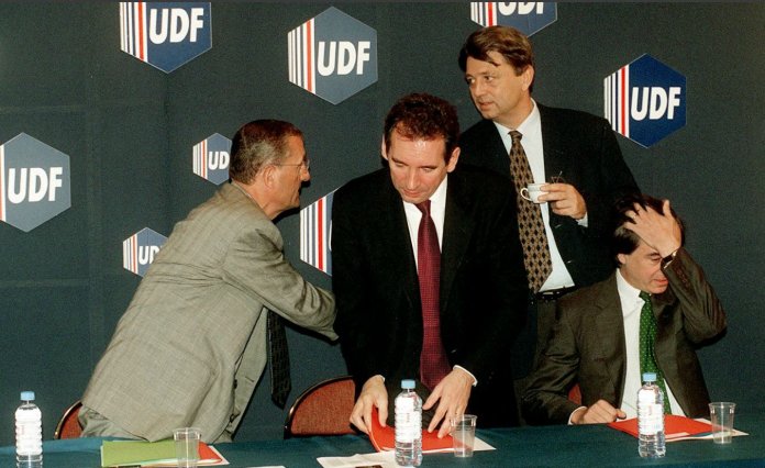 udf centre bayrou barre