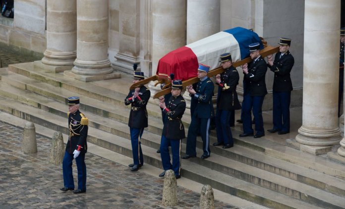 arnaud-beltrame-invalides-hommage-pantheon