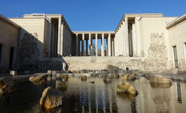 Le Palais de Tokyo, joyau de l’Art déco en perdition