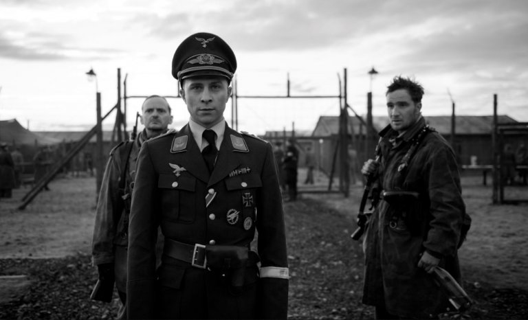 « The Captain »: deux heures moins le quart avant qu&rsquo;Hitler crie