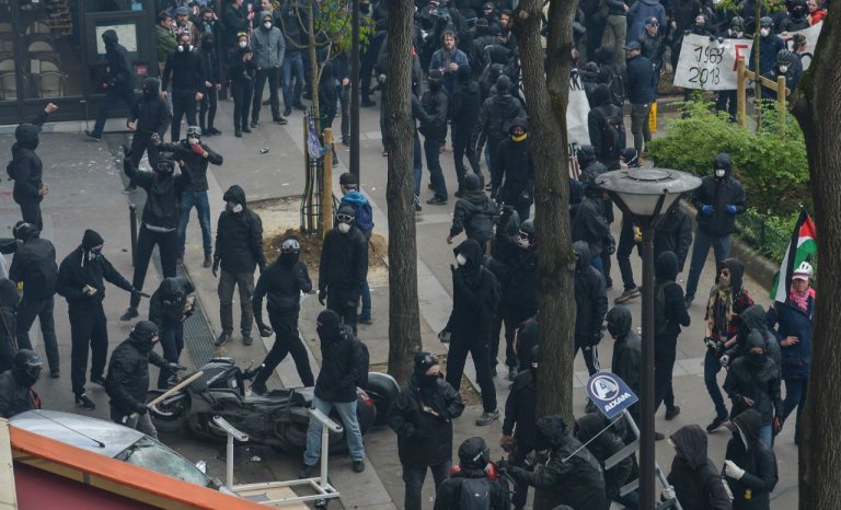 « Black blocs »: casseurs partout, justice nulle part!