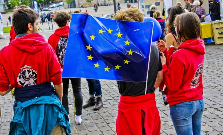 Journée de l’Europe: notre jeunesse mérite une Union conquérante dans la mondialisation