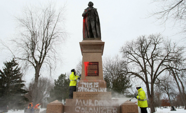 Le néo-révisionnisme frappe l’Amérique de plein fouet