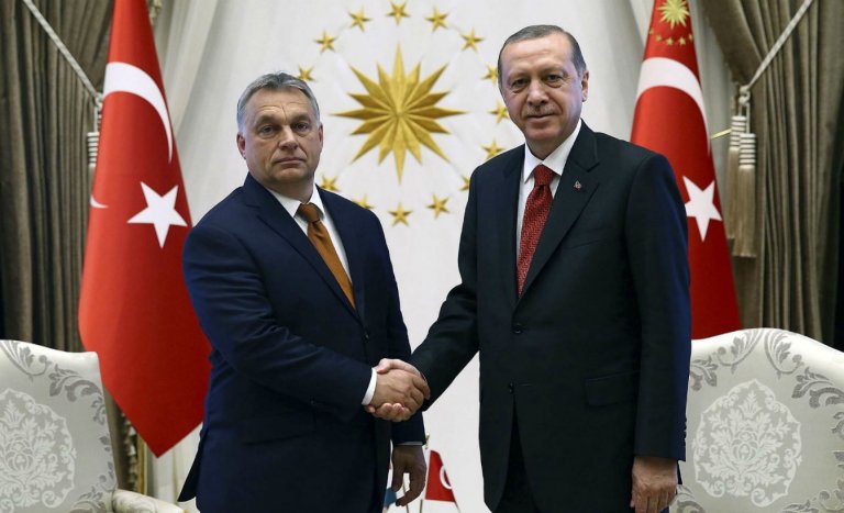 Hongrie: Orbán préfère Erdogan à l’Occident