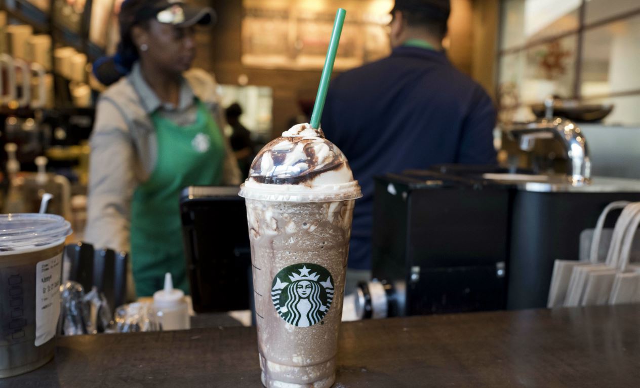 Le reportage sur Starbucks qui ferait s’étouffer un bobo avec son frappuccino