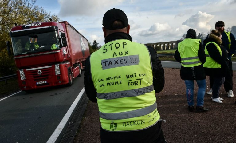 Gilets jaunes: il n&rsquo;y a pas que les politiques qui doivent ouvrir les yeux…
