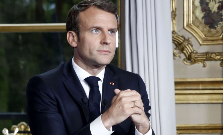« Islam de France »: Macron, la laïcité sapée comme jamais?