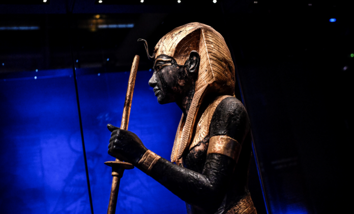 toutankhamon-expo-noir-antiracistes