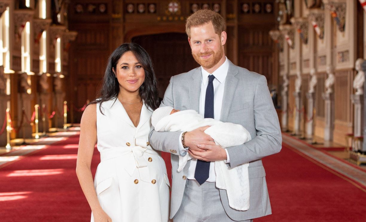 « Royal baby »: quatre millions de petits Anglais pauvres, et moi et moi et moi…